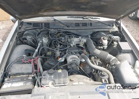 2003 Mercury Grand Marquis Gs from USA, damaged, VIN 2MEFM74W73X695863